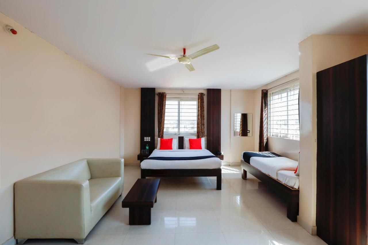 Capital O 70534 Habitat Suites And Rooms Bangalore Dış mekan fotoğraf
