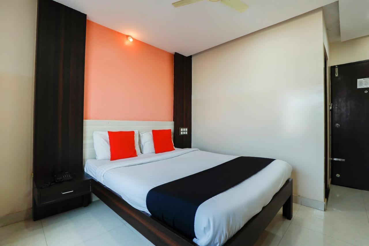 Capital O 70534 Habitat Suites And Rooms Bangalore Dış mekan fotoğraf