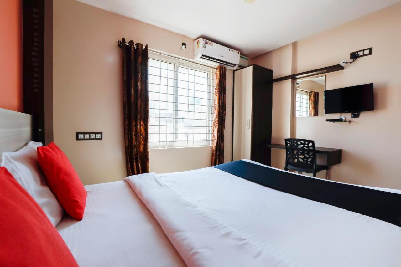 Capital O 70534 Habitat Suites And Rooms Bangalore Dış mekan fotoğraf