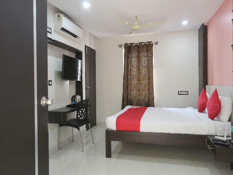 Capital O 70534 Habitat Suites And Rooms Bangalore Dış mekan fotoğraf