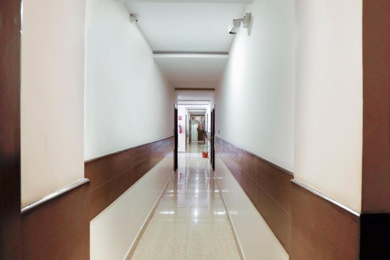 Capital O 70534 Habitat Suites And Rooms Bangalore Dış mekan fotoğraf