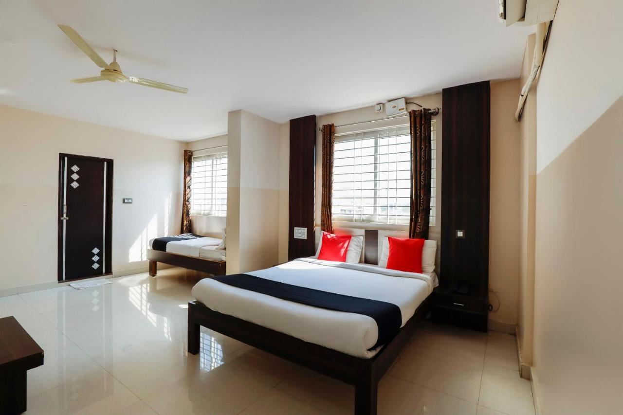 Capital O 70534 Habitat Suites And Rooms Bangalore Dış mekan fotoğraf